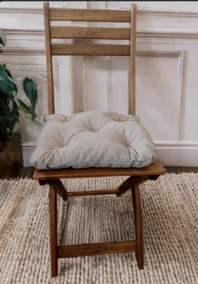 Декоративная садовая подушка 36х32см, серая